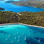 Sole Tisno