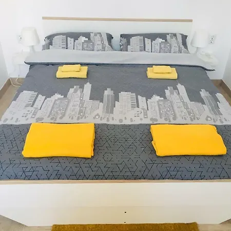 Sole Apartment *